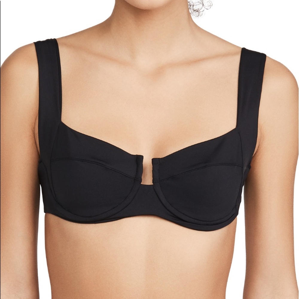 L space camellia top